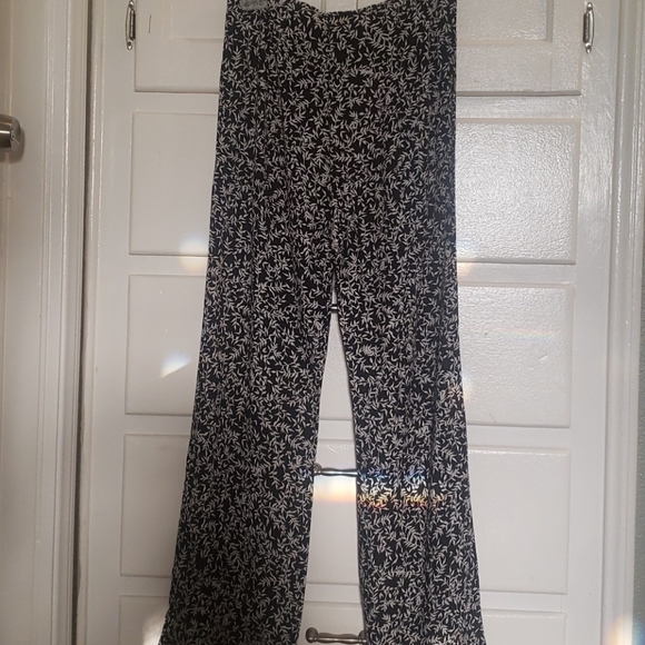 Pants - Picture 3 of 4